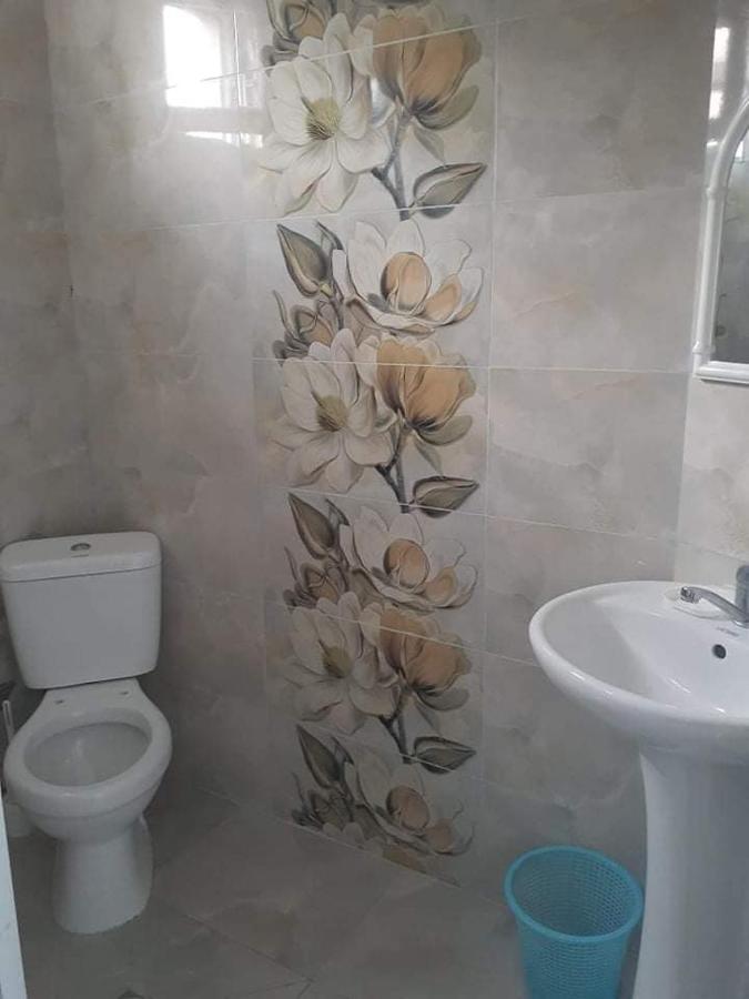 Guest House "Sulo" Kobuleti Eksteriør billede
